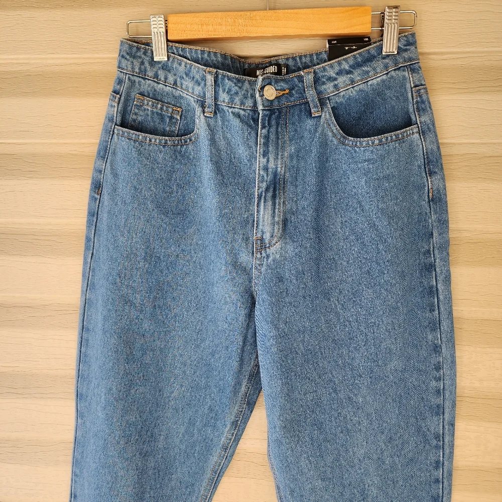 Missguided petit riot high waisted mom jeans - Picture 4 of 14